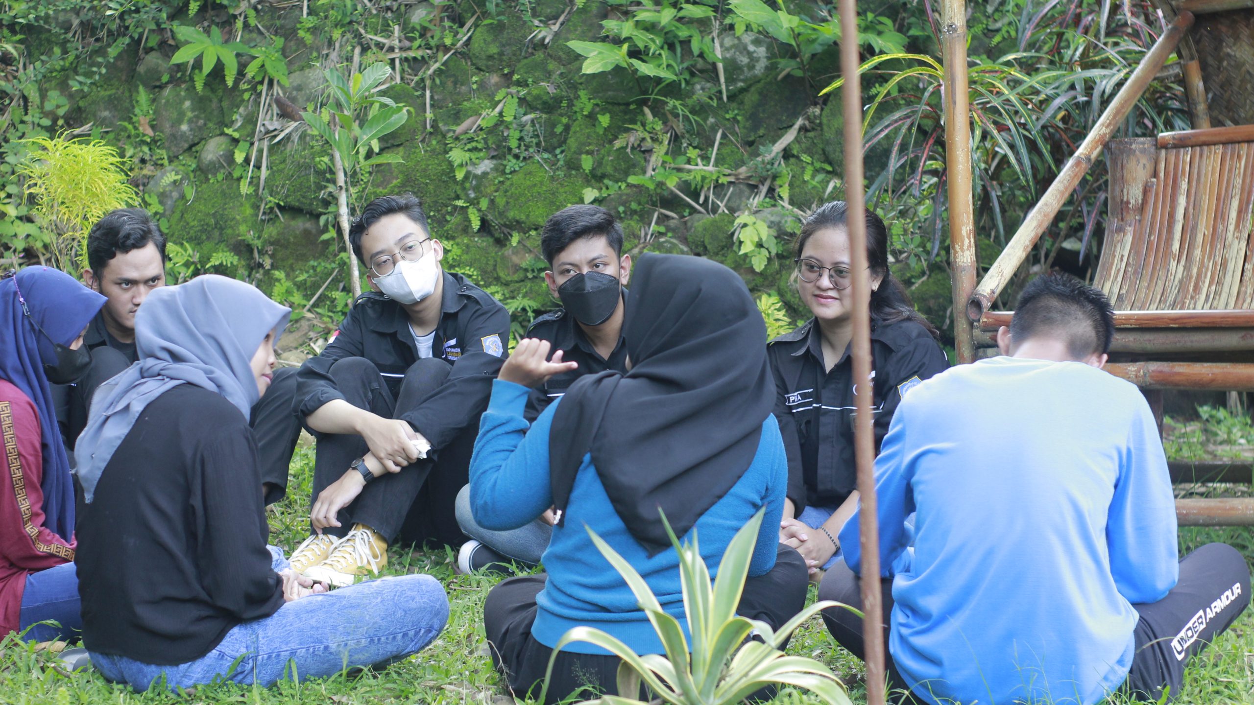Himakom Unisri Menyelenggarakan Sosialisasi Marketing Communication untuk Meningkatkan SDM Di Dusun Sumberbulu sebagai Manifestasi Desa Wisata
